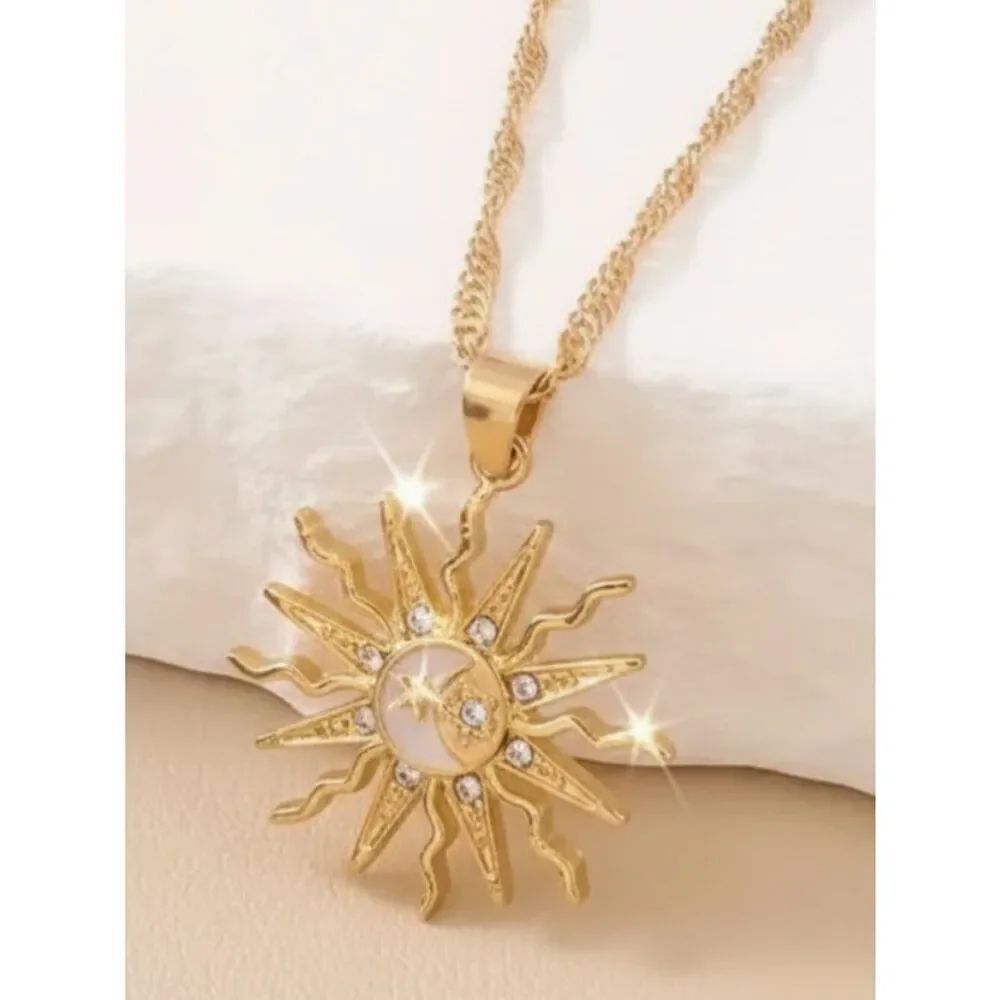 Celestial Sun & Moon Star Necklace Cosmos 6-pointed Star Inlaid Cubic Zirconia's
